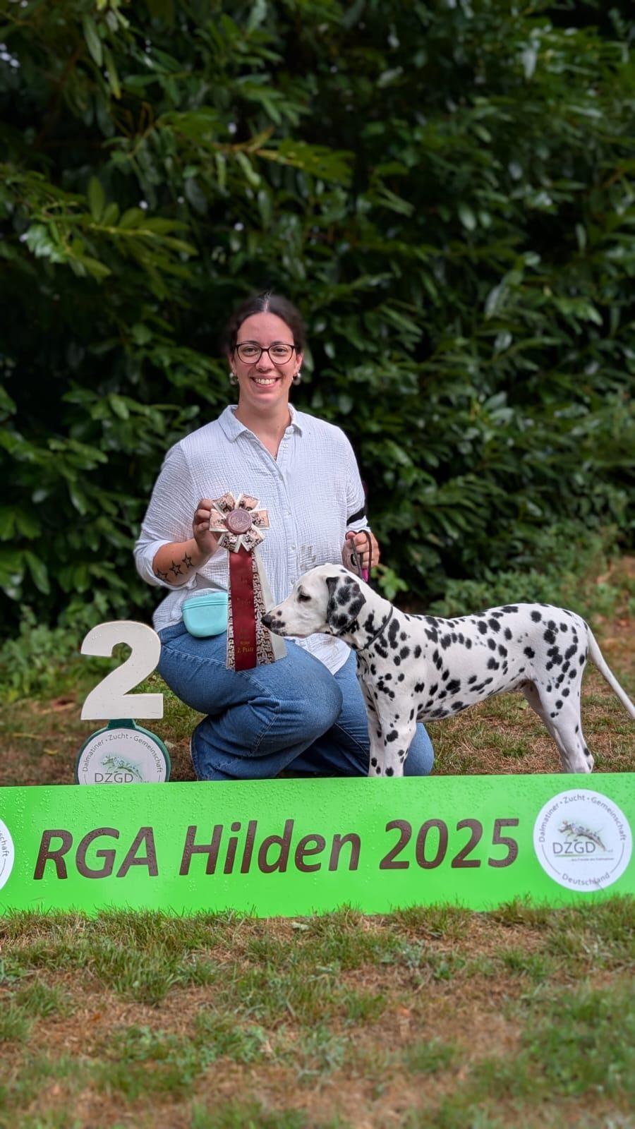 Quill auf seiner ersten Hundeausstellung in Hilden 2025 (Dalmatiner, vv2)